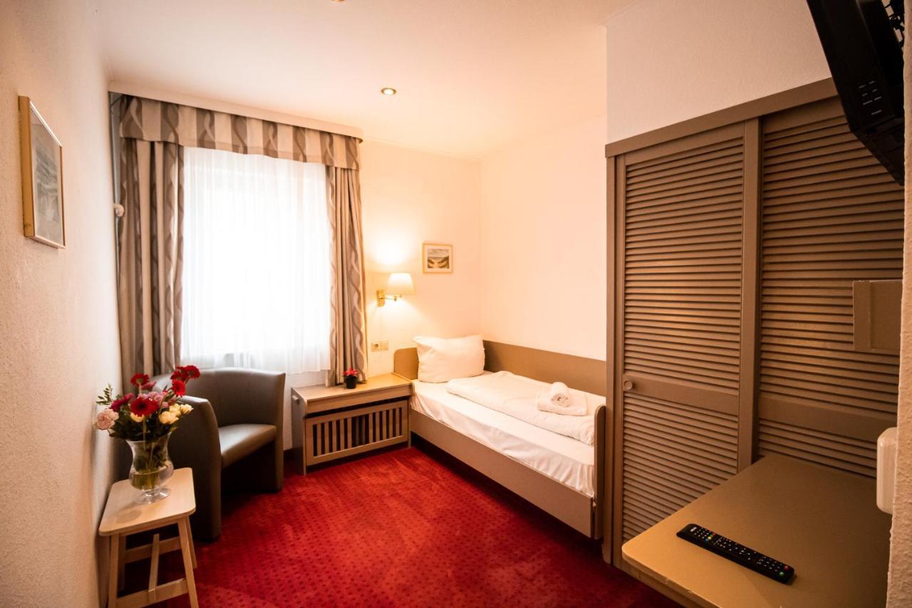 Hotel Stadtschaenke فالسروده المظهر الخارجي الصورة